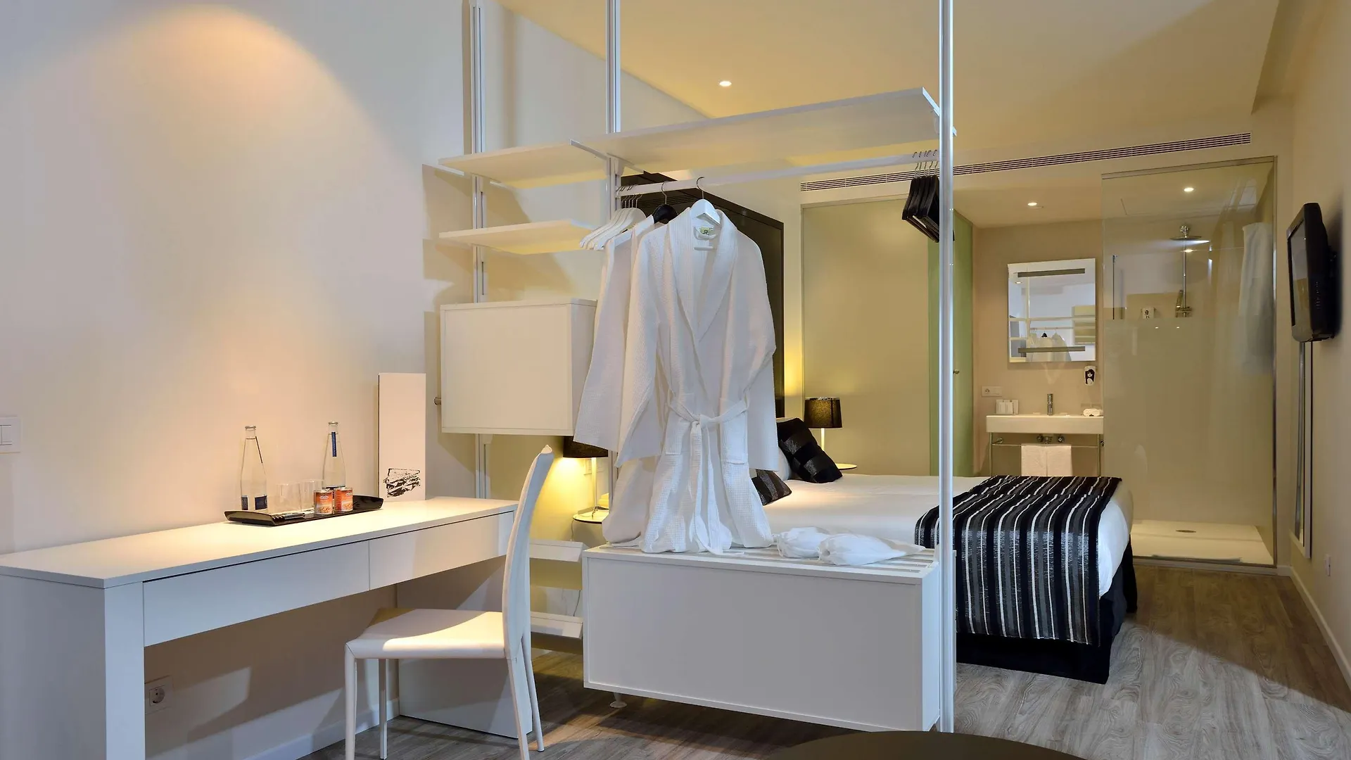 Melia South Beach Magaluf  4*, Magaluf (Mallorca)