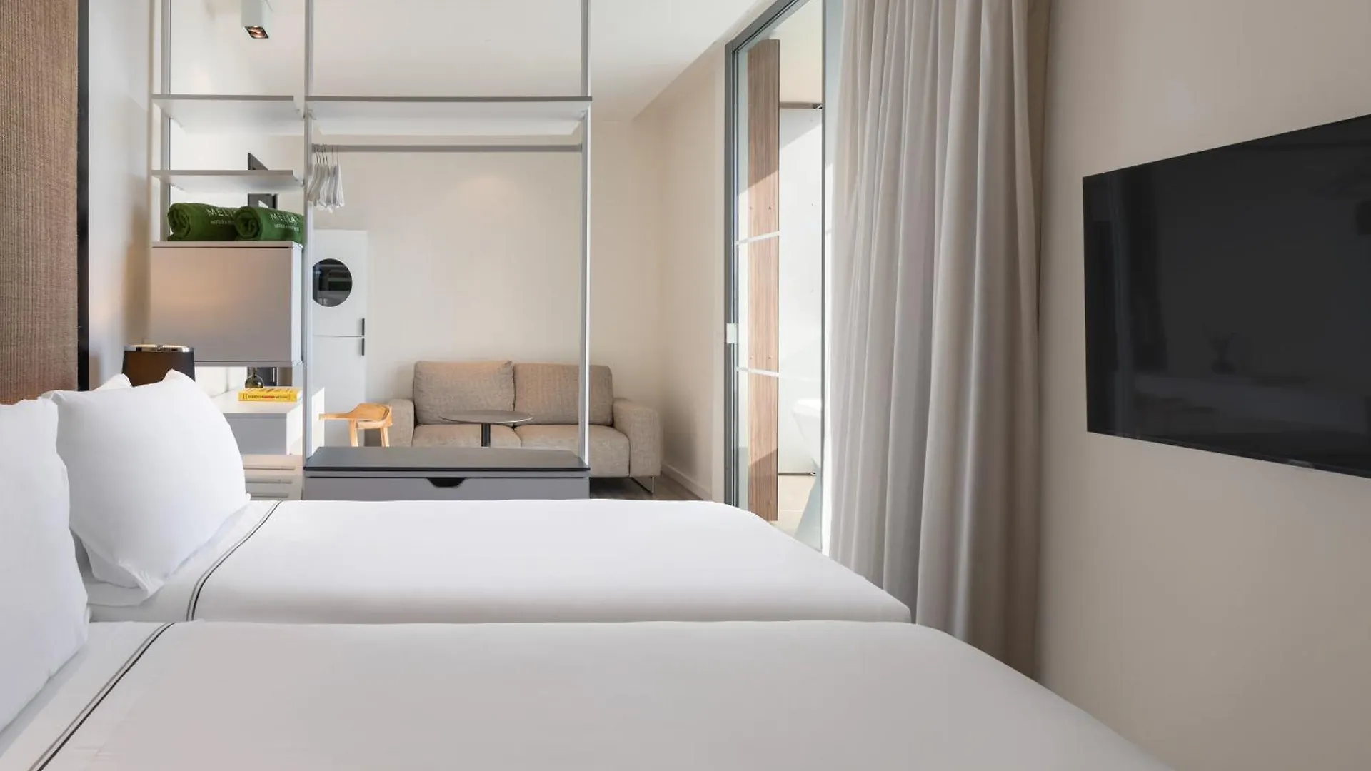 **** Hotel Melia South Beach Magaluf  Hiszpania